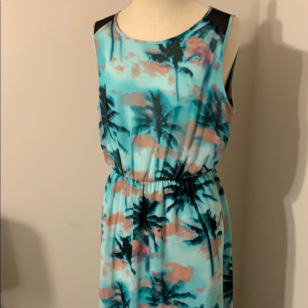 Palm tree maxi with sheer back